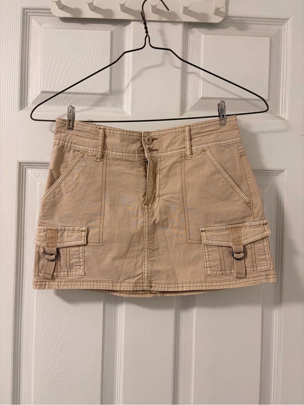 American Eagle Khaki Cargo Utility Mini Skirt D-Ring Pockets Stretch Tan Size 0